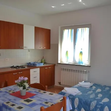 Klimatisierte In Zambratija Mit Grill Und Meerblick *
