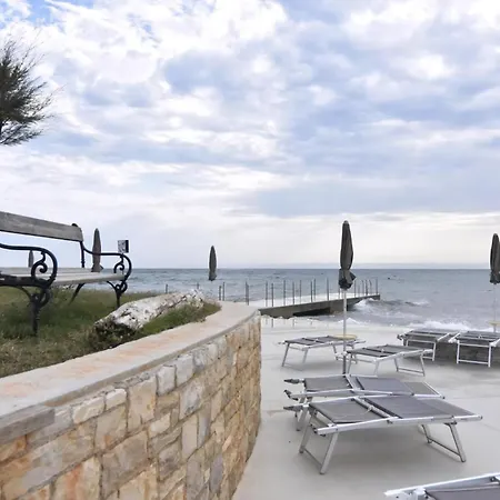 Apartment Klimatisierte In Zambratija Mit Grill Und Meerblick Umag