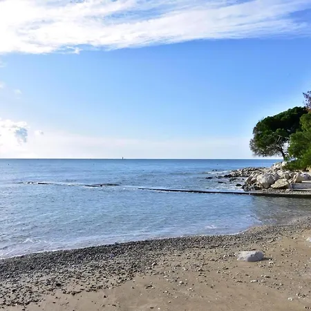 Klimatisierte In Zambratija Mit Grill Und Meerblick Lejlighed